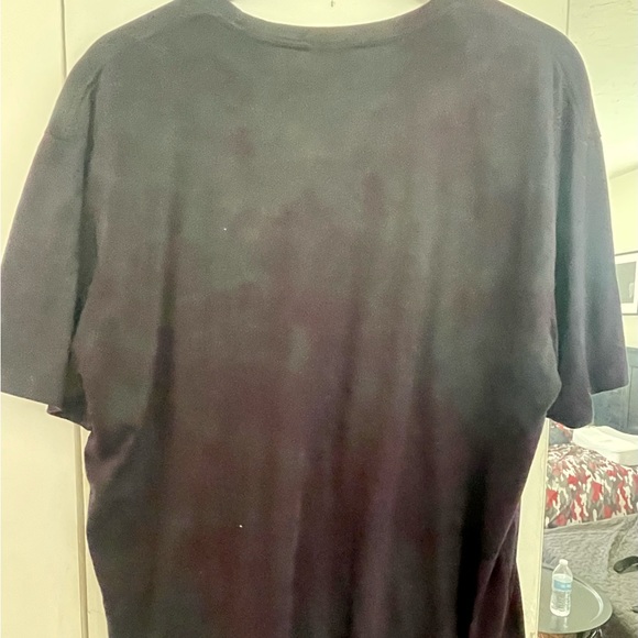 Black T-shirt with GTR design and custom dye - Picture 4 of 4